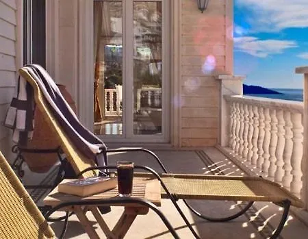 Villa Luxery Mavi Koy In